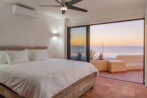 6 bedrooms, iron/ironing board, free WiFi, bed sheets - Villa Costa Azul: Beachfront at Zippers—Free Breakfast + Concierge Credit (San Jose del Cabo)