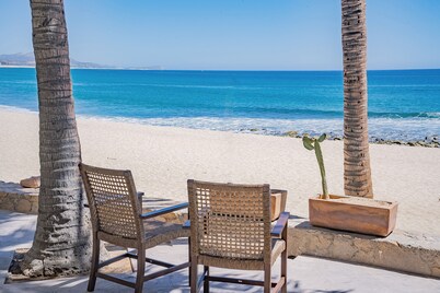 Villa Costa Azul: Beachfront at Famous Zippers Surf Spot. Promos available
