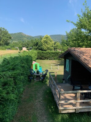 Property grounds - Comfortable chalet (La  Voûlte Sûr Rhone)