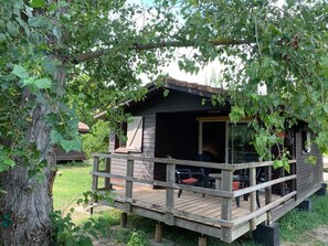 Terrace/patio - Comfortable chalet (La  Voûlte Sûr Rhone)