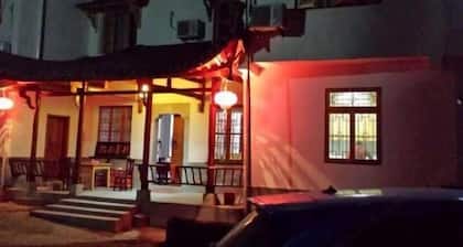 Huiyun Inn