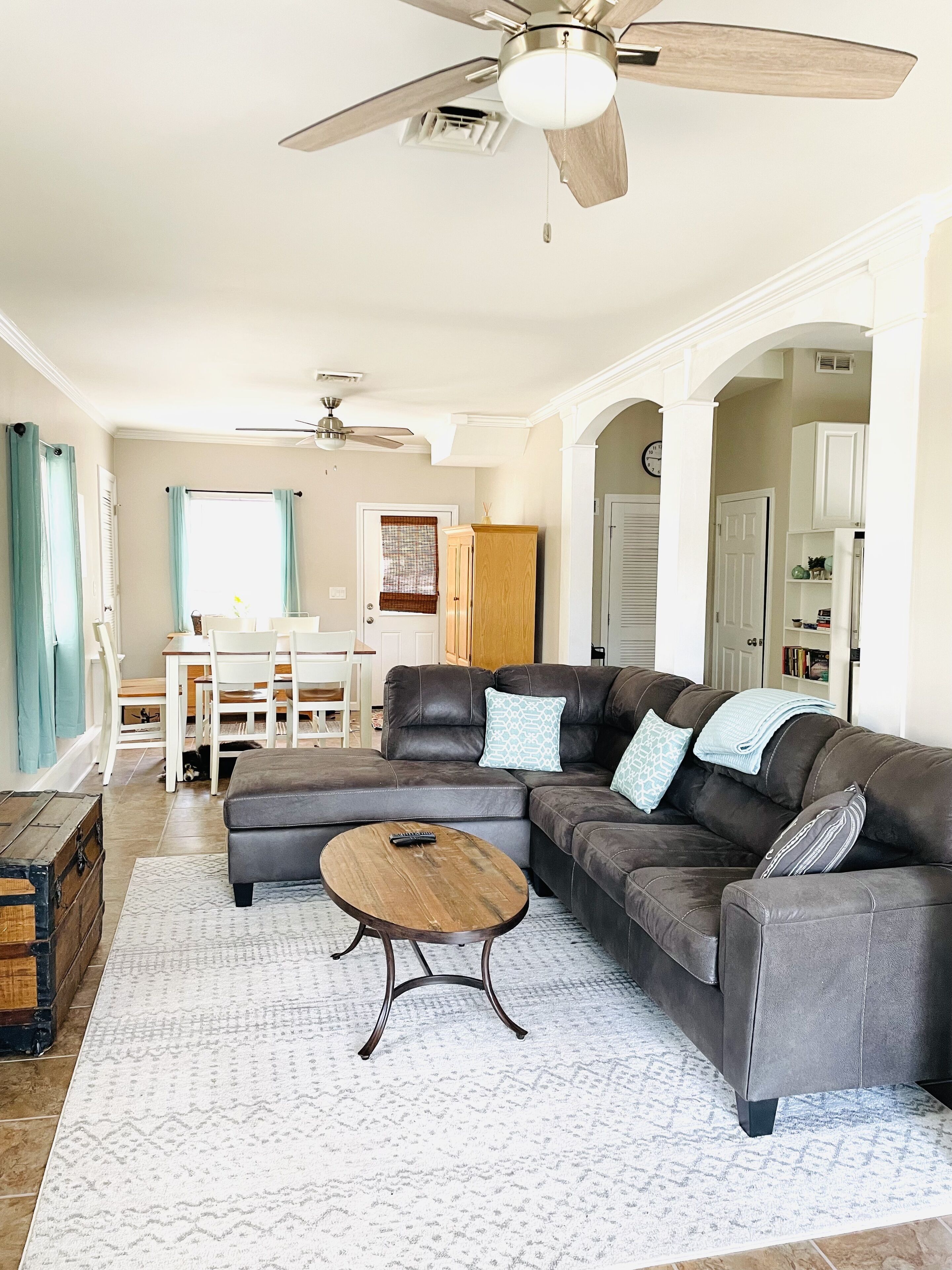 Relaxing Retreat with lakefront living, sandy beach, lots of trails nearby