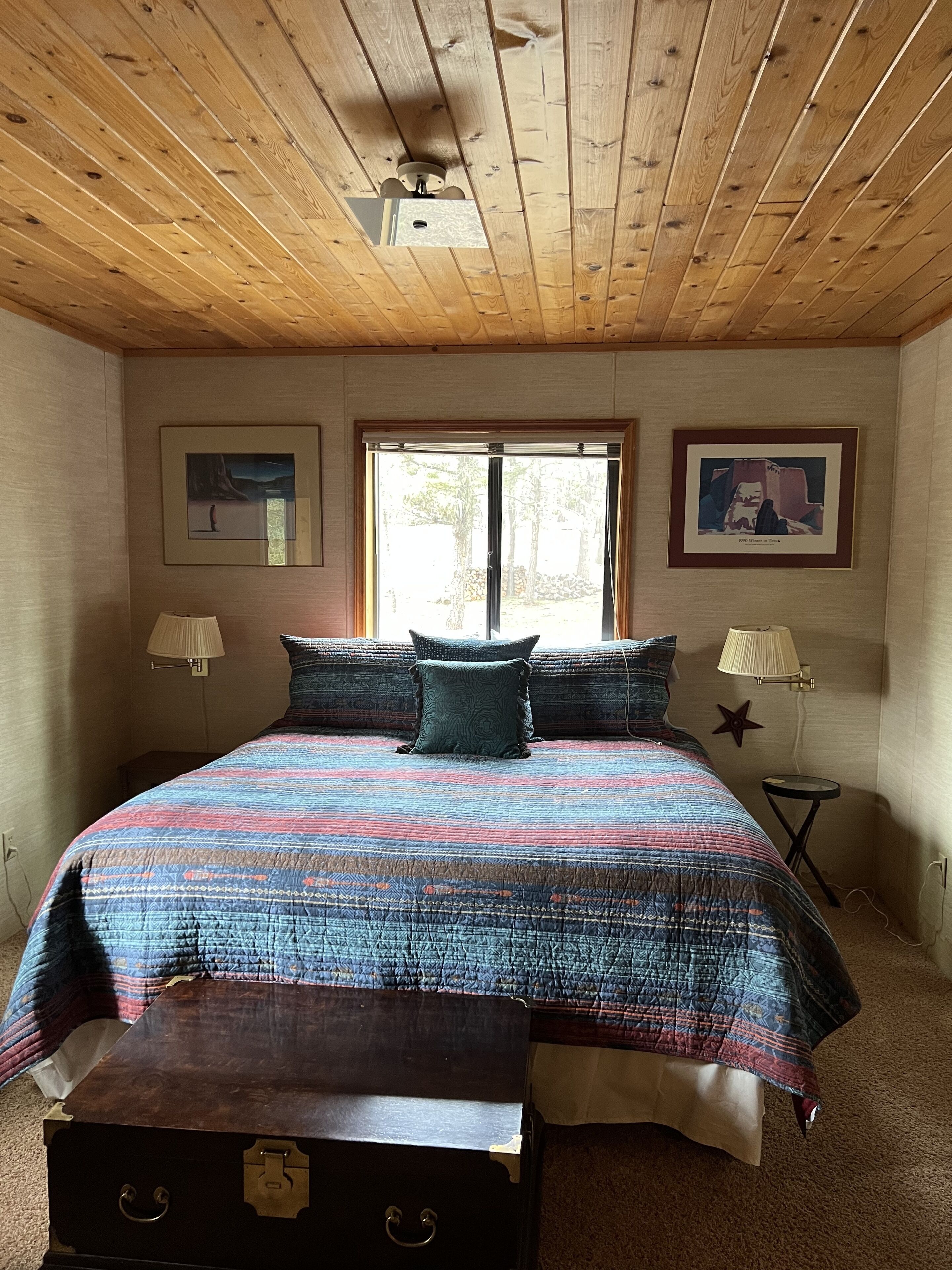 Cozy Mountain House convenient to all activities.