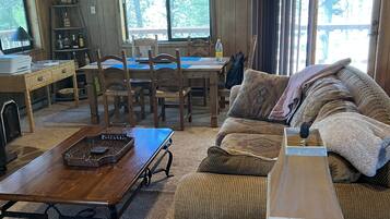 Smart TV, fireplace, table tennis, books