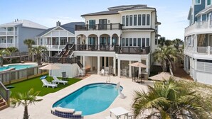 Pool - Isle Be Back- Ocean Isle Beach (Ocean Isle Beach)