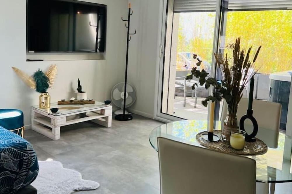 Studio with private spa