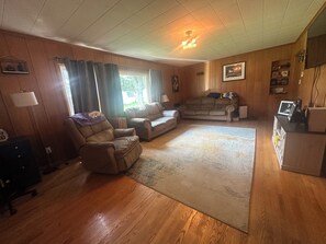 Smart TV, video games, DVD player, books