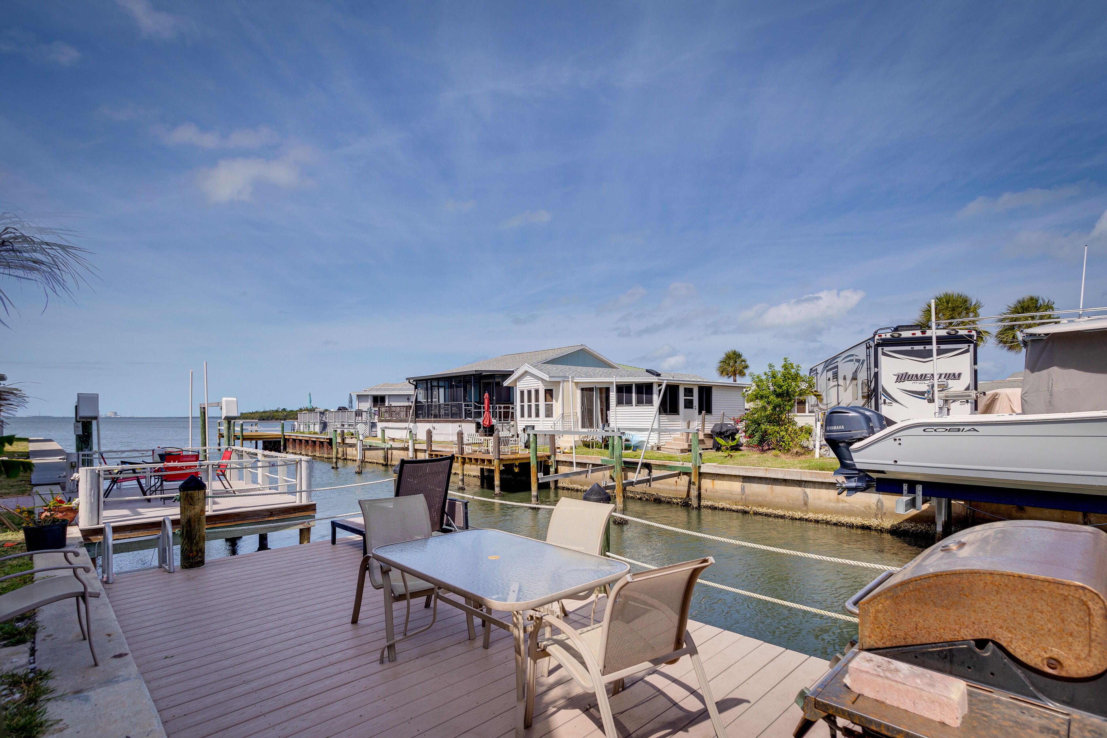 Nettles Island, Jensen Beach Home w/ Patio & Grill