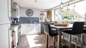 Fridge, dishwasher, electric kettle, toaster