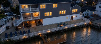 Lagoon Home with Dock + Bar -Near Calm, Kid-Friendly Beach