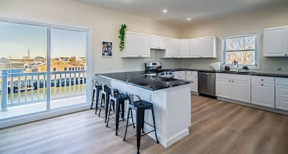 New Construction, Family Friendly, Waterfront!