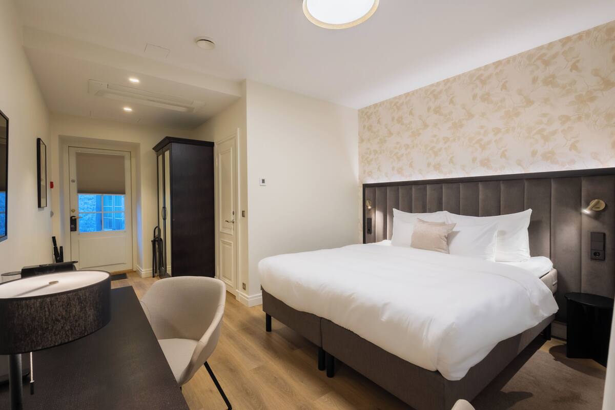 Courtyard/Garden Double Room