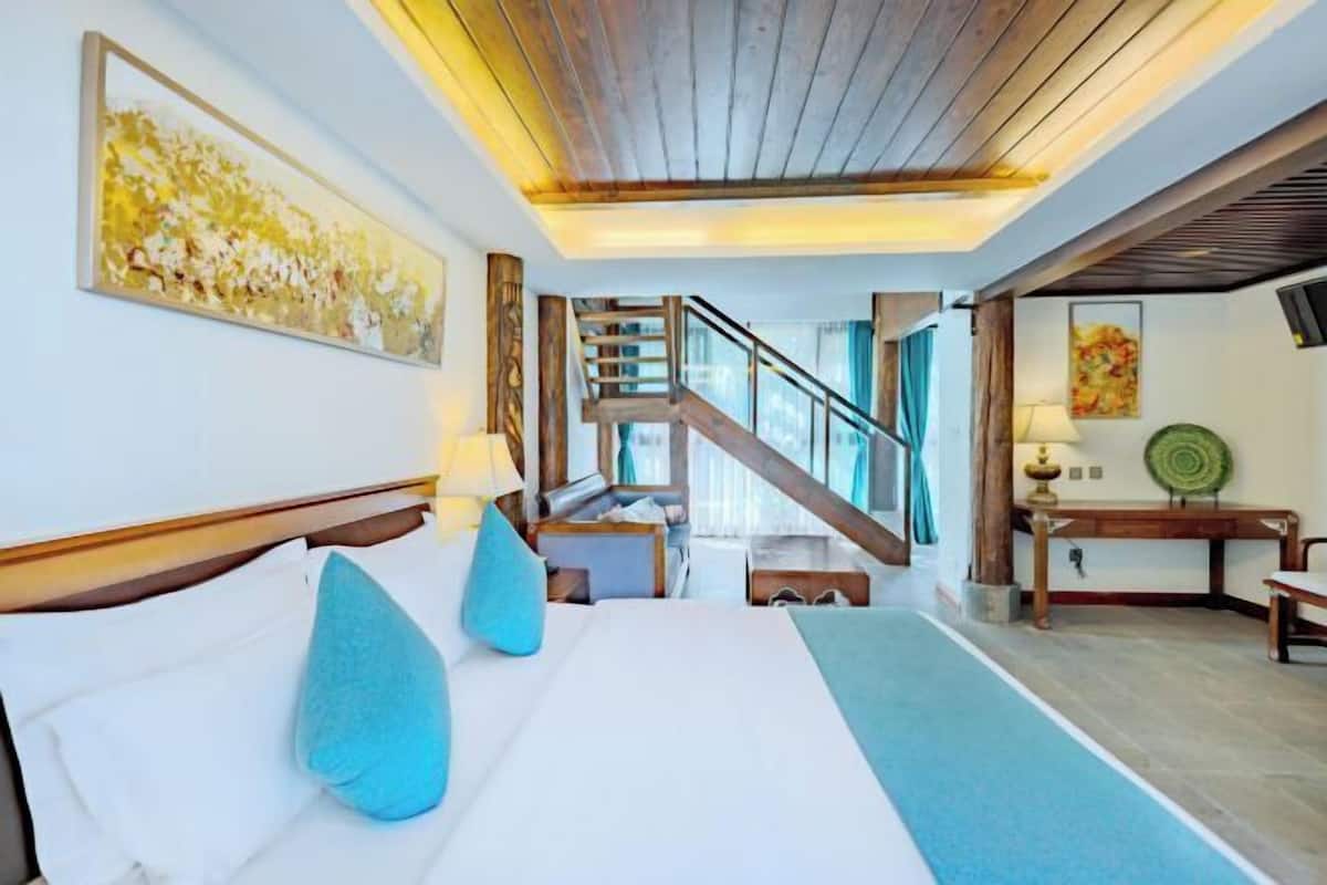 Cribs/infant beds