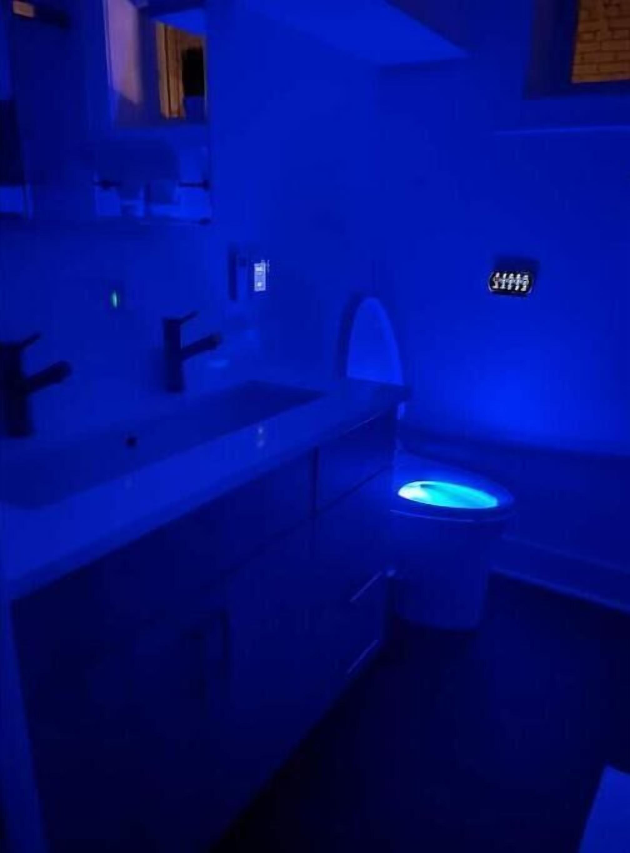 Luxury, Near Metro & Free parking