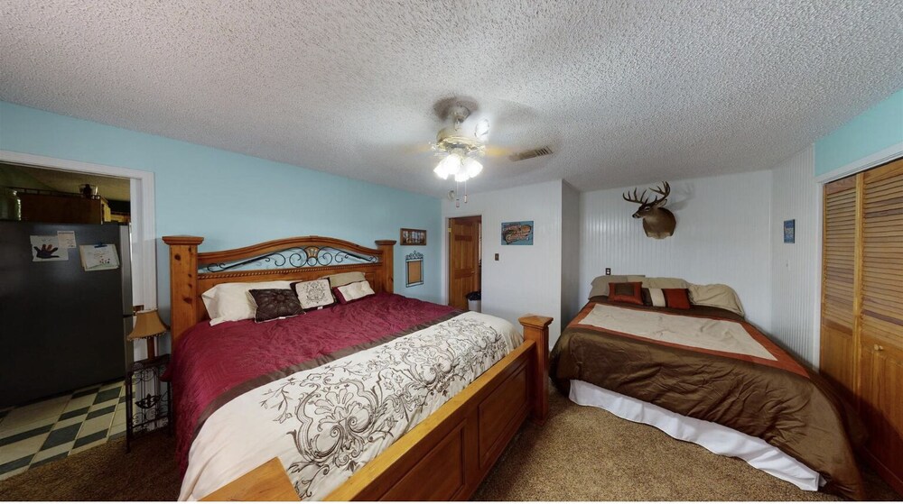 Waterfront Home on Sam Rayburn Anthony Harbor Vrbo