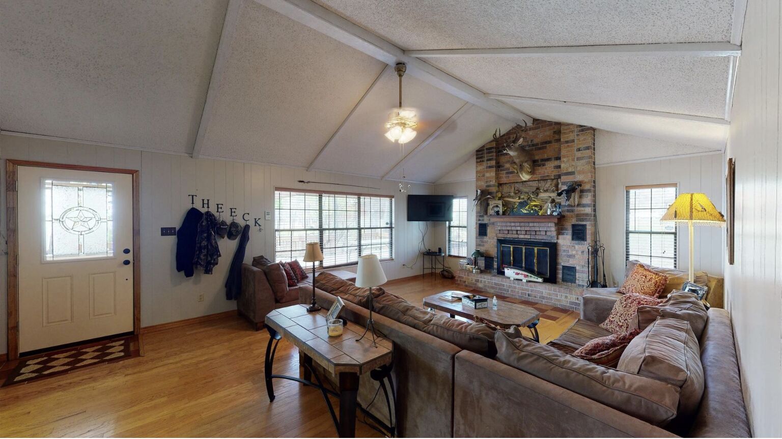 Waterfront Home on Sam Rayburn