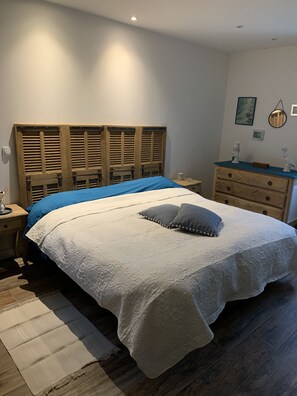 3 camere, ferro/asse da stiro, Wi-Fi gratuito, lenzuola