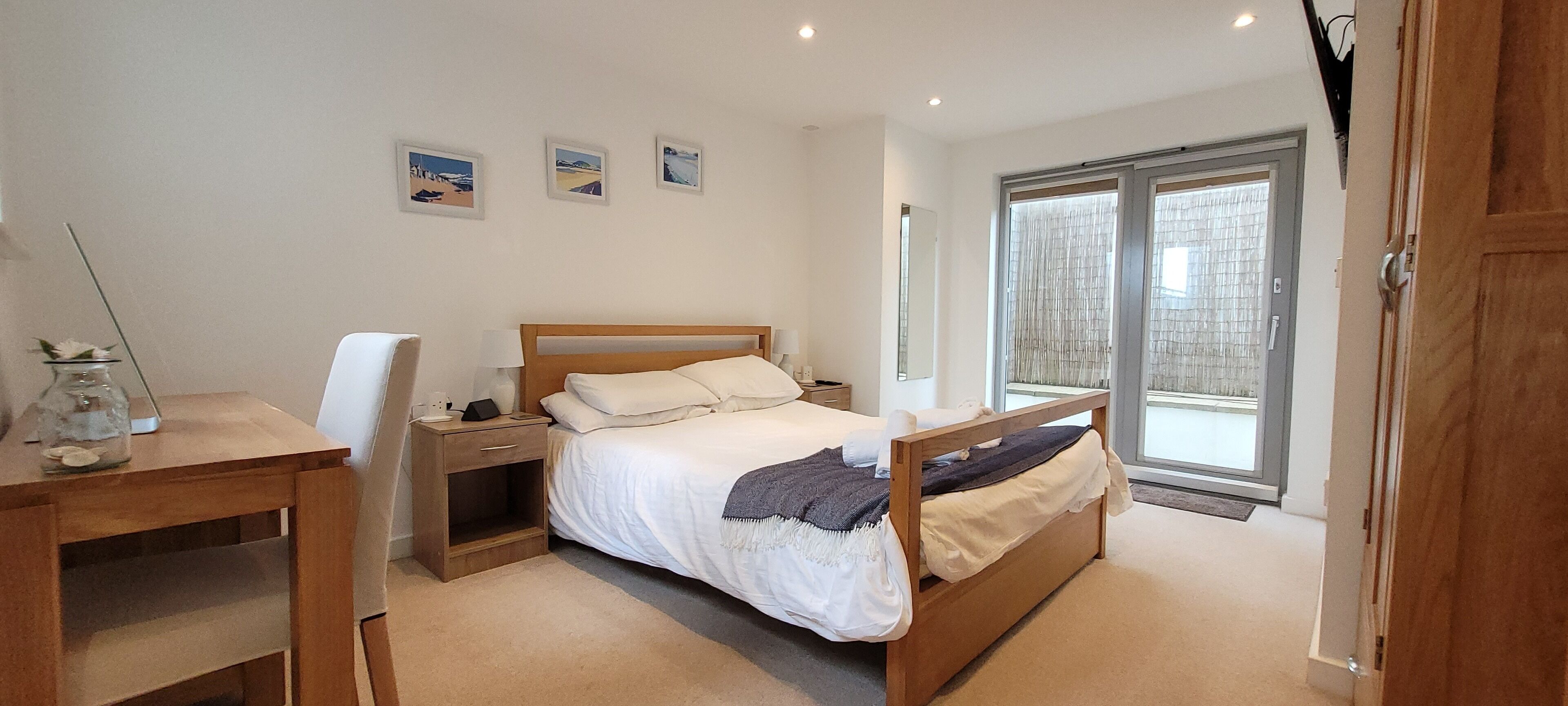 Limited September Dates. Luxury 2 Bed Apartment, Stunning Fistral Beach Views - Newquay
