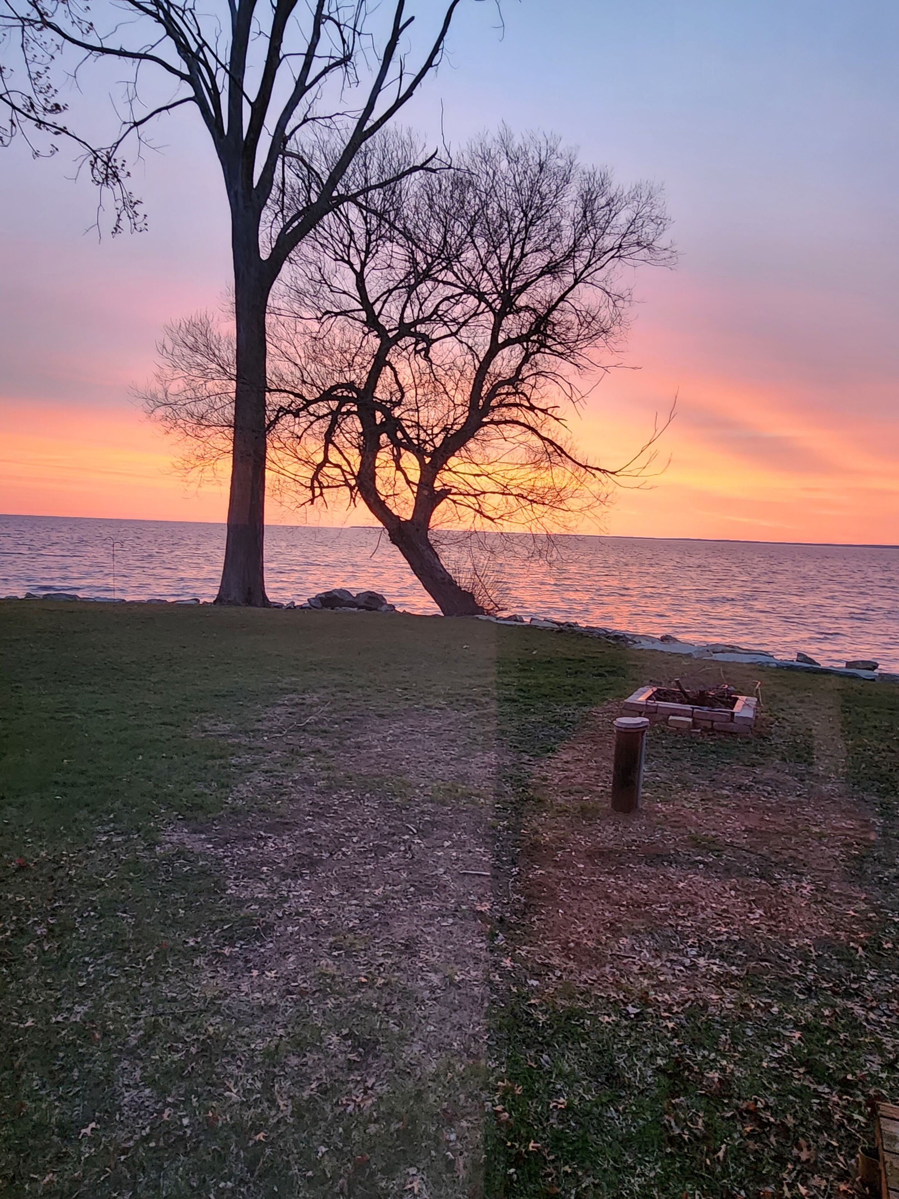 2 Bed 2 Bath House on the Bay!