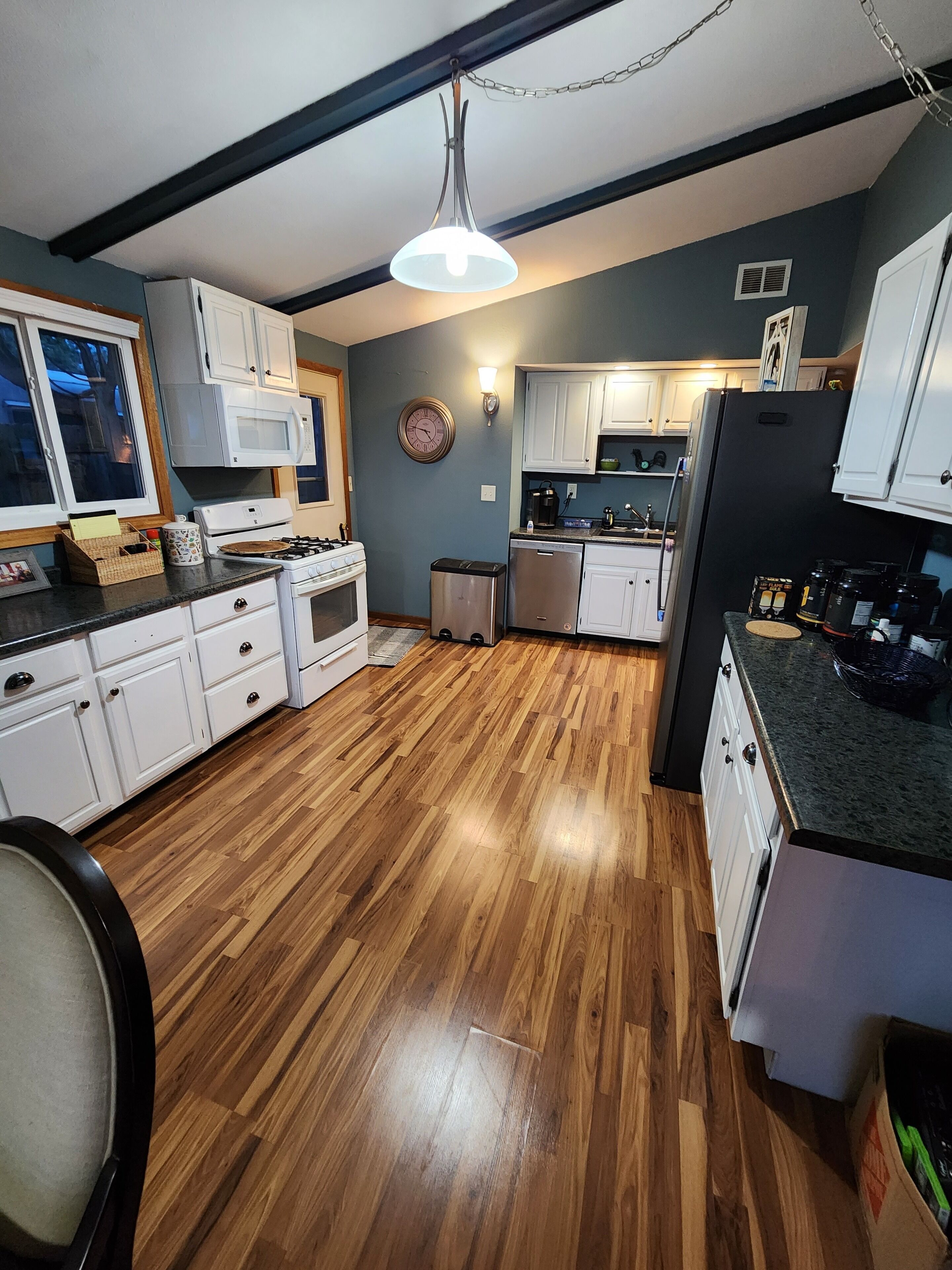 2 Bed 2 Bath House on the Bay!