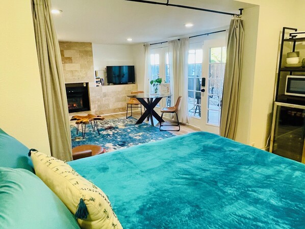 1 chambre, bureau, lit parapluie, Wi-Fi gratuit