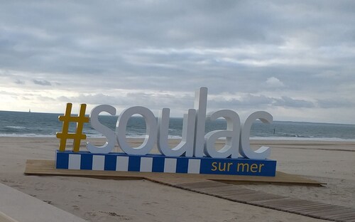 Villa 10 minutes from the quiet beach