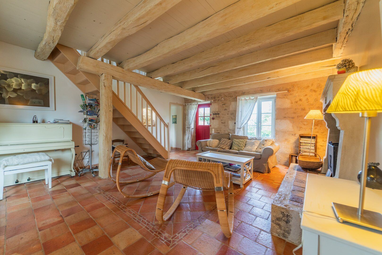 Fernseher, Tischtennisplatte