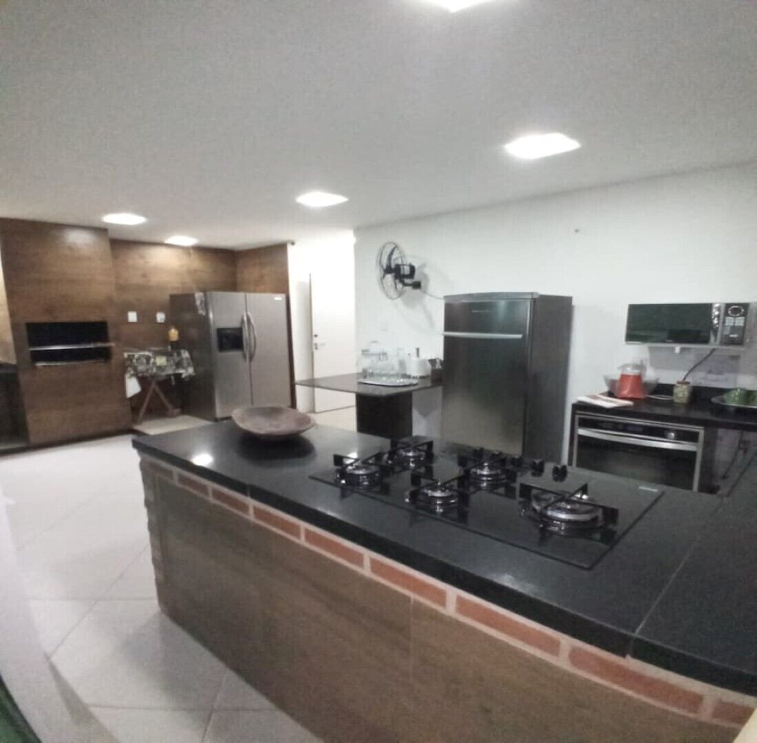 House with Pool in Condominium 5 min from the beach of Itacoatiara 