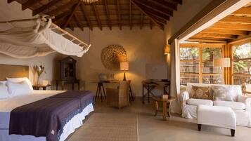Quarto luxo | 1 quarto, roupas de cama premium, cofres nos quartos