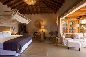 Deluxe Room | Premium bedding, in-room safe, individually decorated