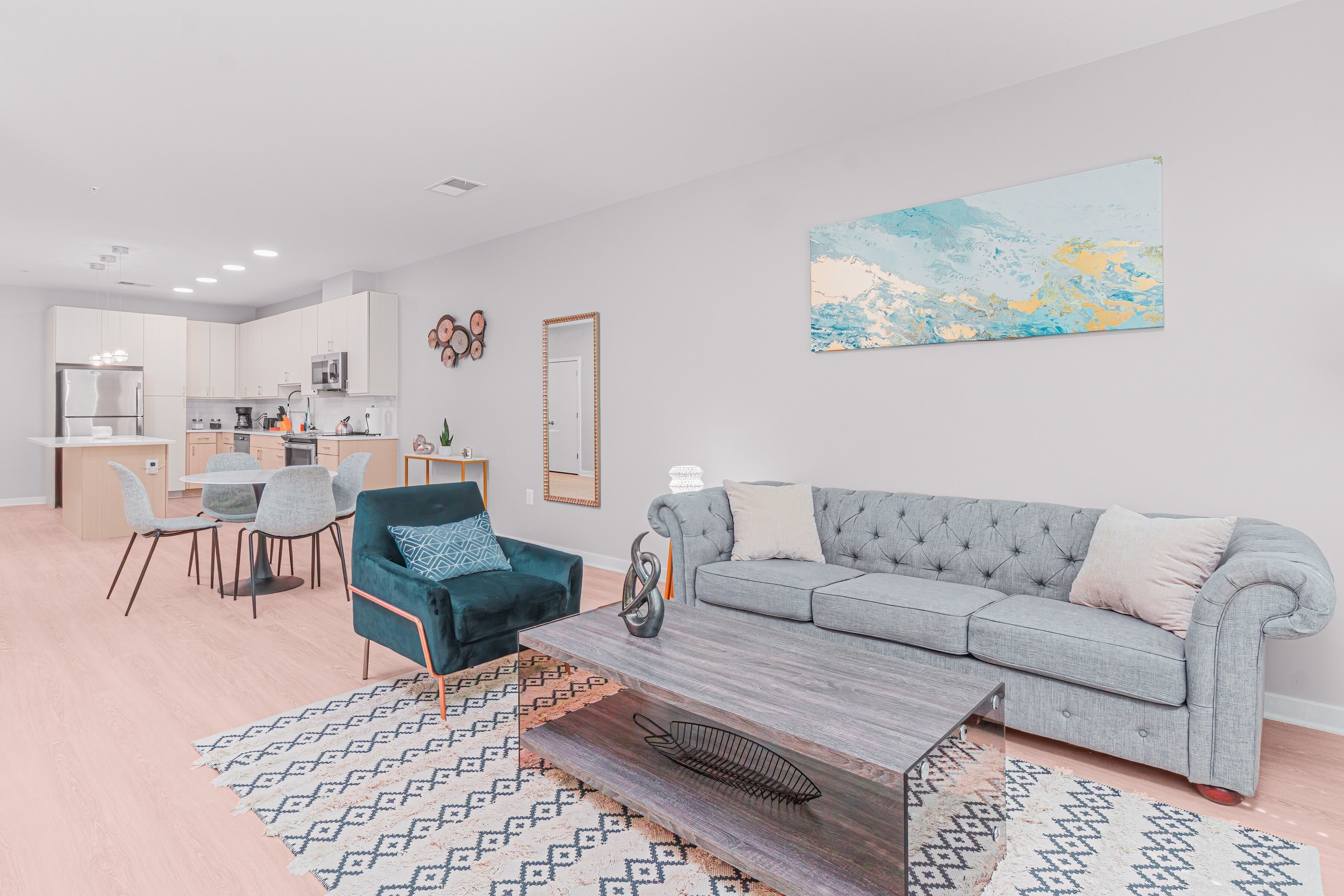 Luxury Living | City Views | DC