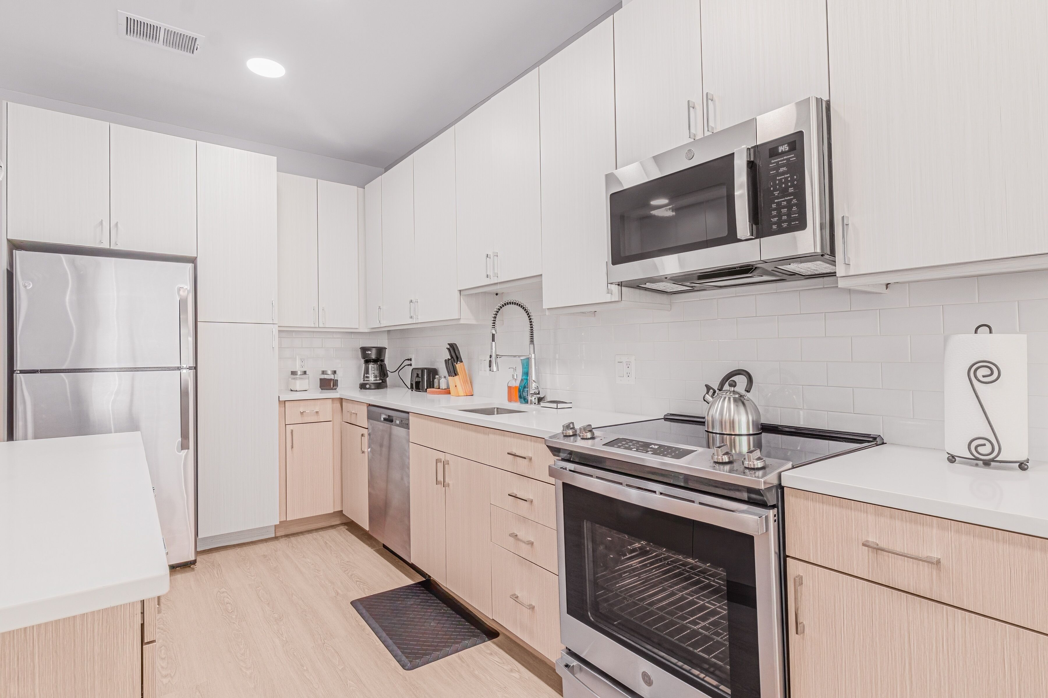 Luxury Living | City Views | DC