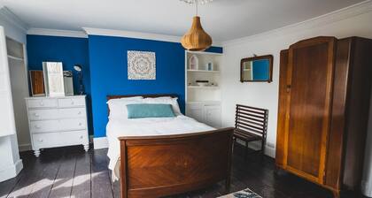 Central Brighton Home with Private Terrace, minutes from the beach front