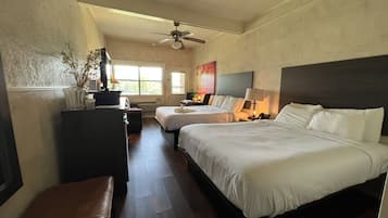 1 bedroom, iron/ironing board, internet, bed sheets