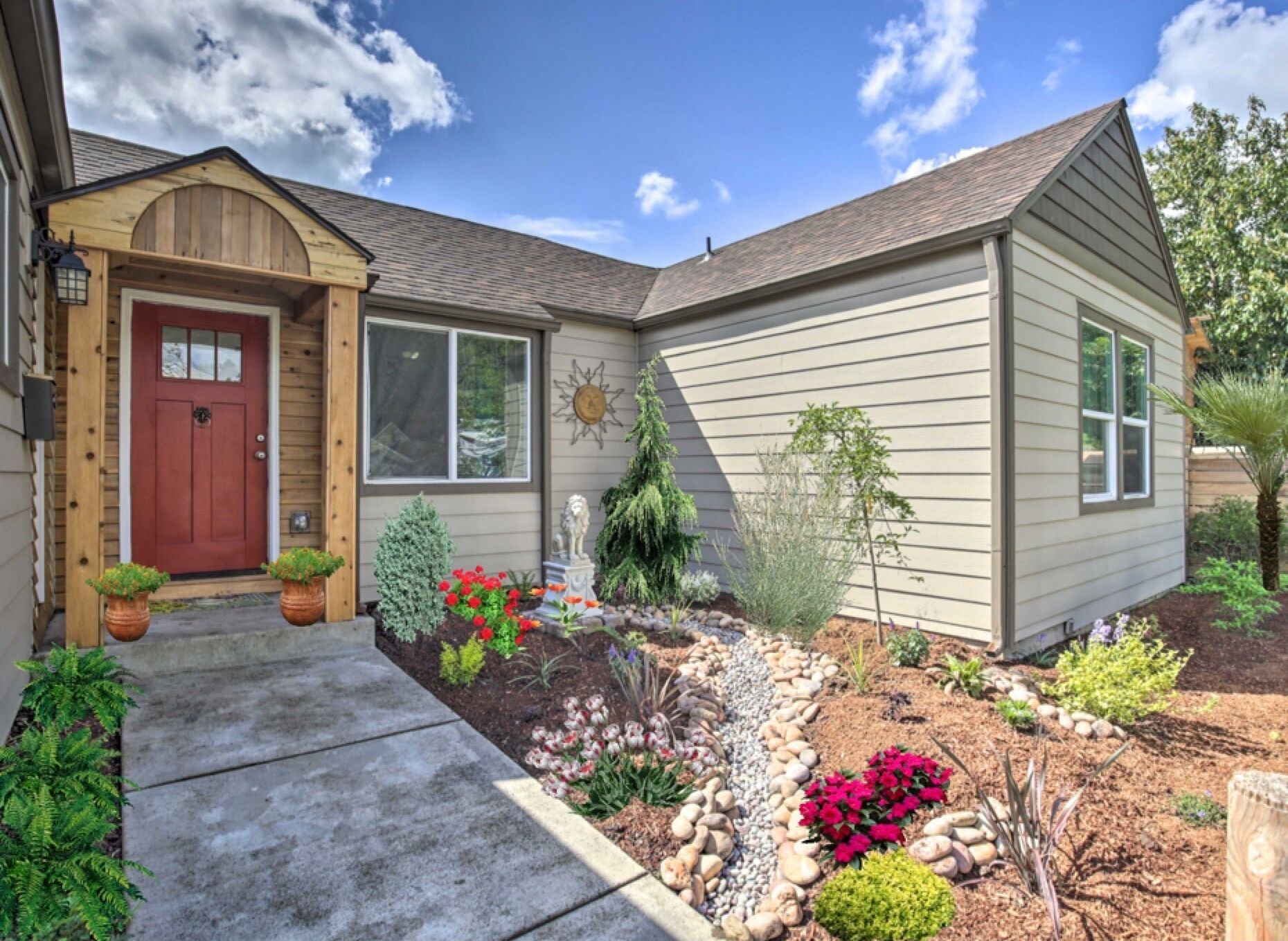 Diva's Den - West Salem Bungalow by RedAwning