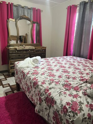 3 Schlafzimmer, kostenloses WLAN, Bettwäsche