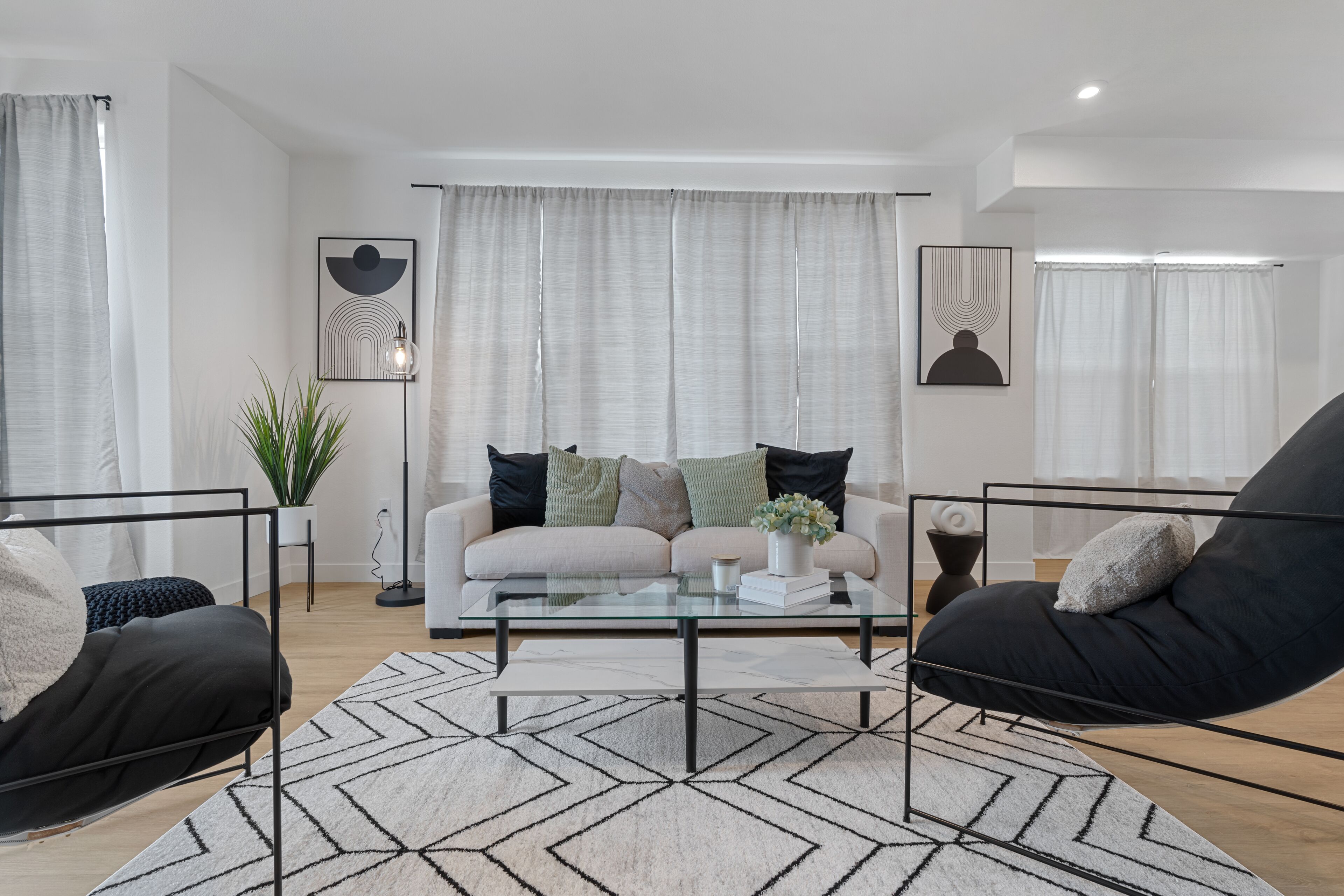 Bright & Cozy Apartment In Santa Rosa