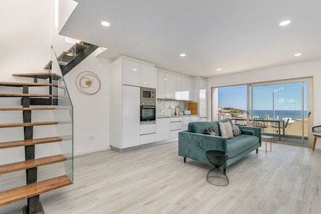 Interior. Burgau Luxury Beach Apt, private rooftop + jacuzzi overlooking beach