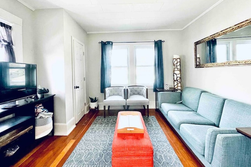 Cozy, Comfort, Private entrance apartment