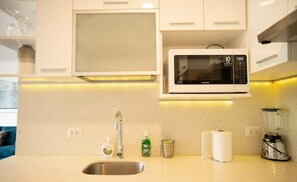Fridge, oven, dishwasher, electric kettle