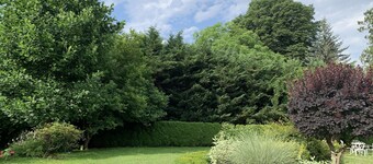 Chambre Spacieuse au Calme Dans une Belle Propriété Familiale
