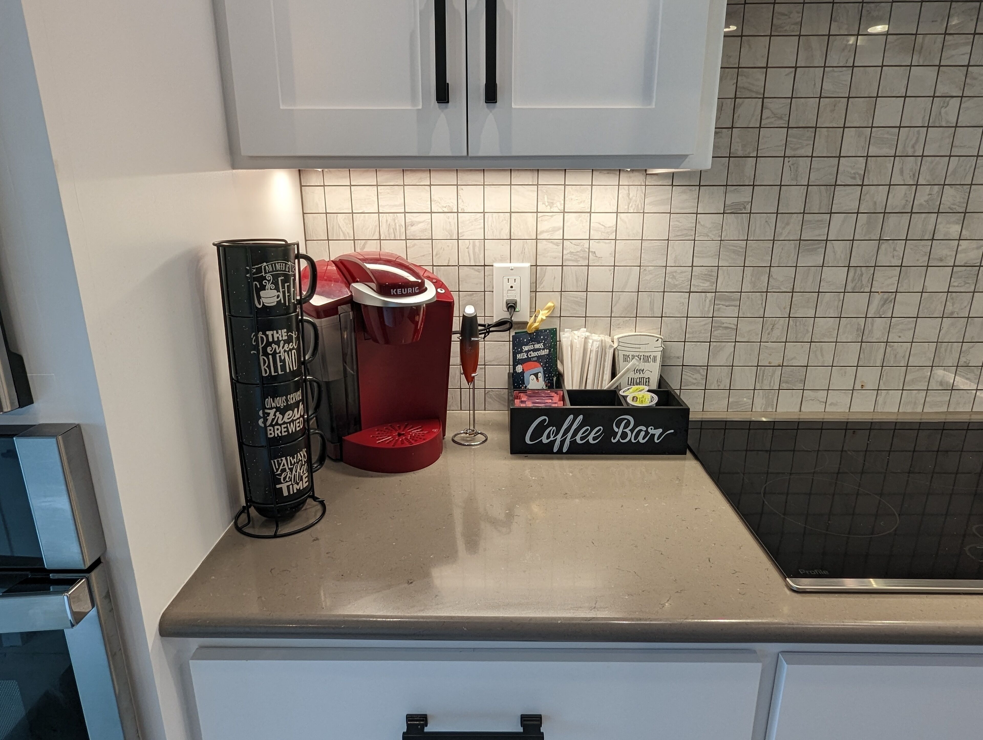 Spacious New Custom Home near Potholes Reservoir