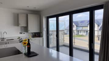 Fridge, dishwasher, electric kettle, toaster