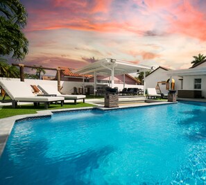 Outdoor pool, a heated pool