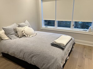4 bedrooms, WiFi, bed sheets