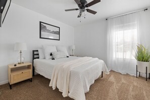House, 2 Bathrooms