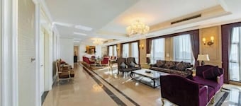 Binjiang International Hotel