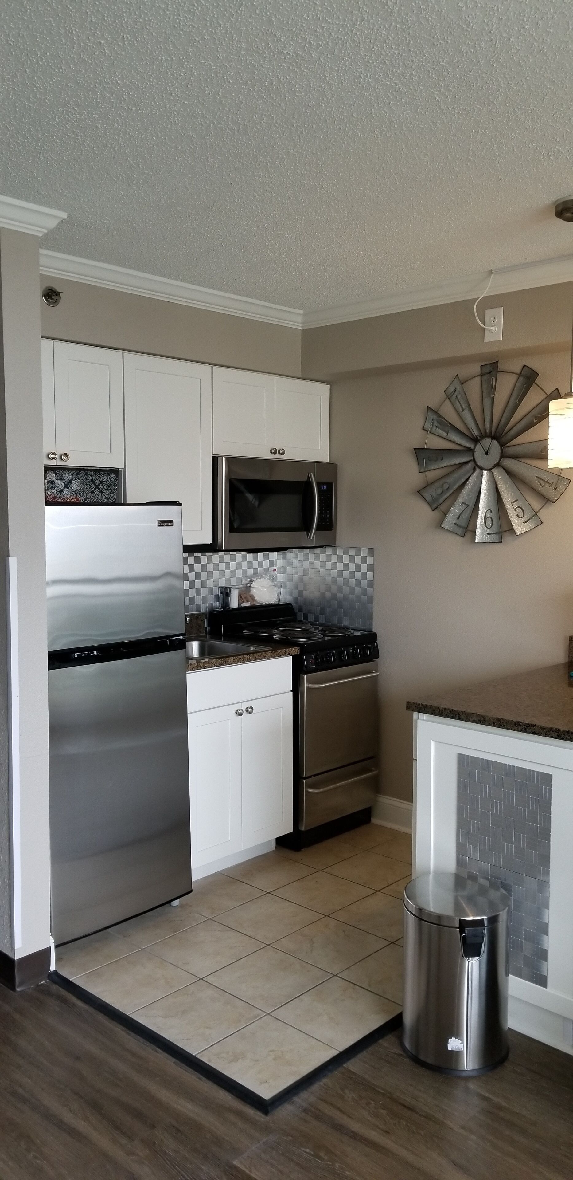 1  BEDROOM OCEAN VIEW SEE AS FAR AS WONDER WHEEL