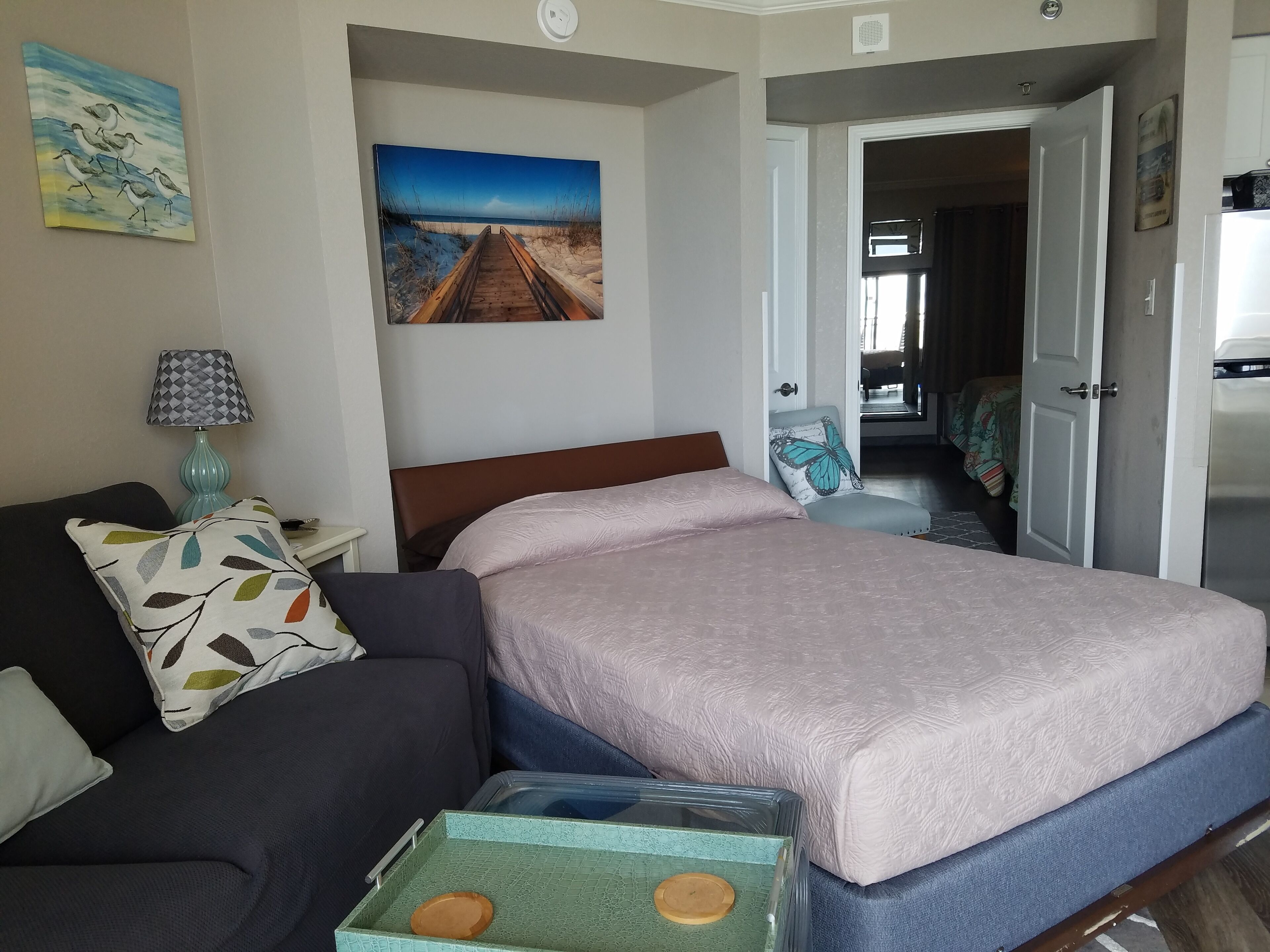 1  BEDROOM OCEAN VIEW SEE AS FAR AS WONDER WHEEL