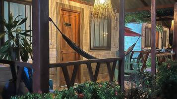 Deluxe Quadruple Room | Terrace/patio